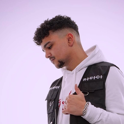 Nat james. Nat james. Nat james. Натом джеймс. Nat james.