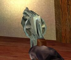 Petrirevolver.jpg