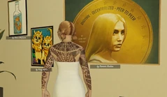 Painting at the Gold Gala Art Exhibit at Vultur Lé Culturé on September 30, 2022