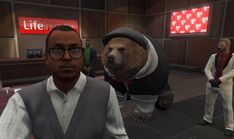 "Premium Client!" Lifeinvader owner Sayid Mitra selfies with Boris
