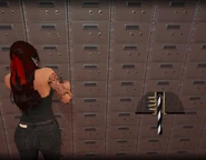 Tatianna robbing a Fleeca Bank