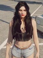 Tori Bologna (House Key)