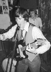 Phil Moy - who's jeans are far to tight for a chartered accountant on guitar and Keith Amiss on Drums.