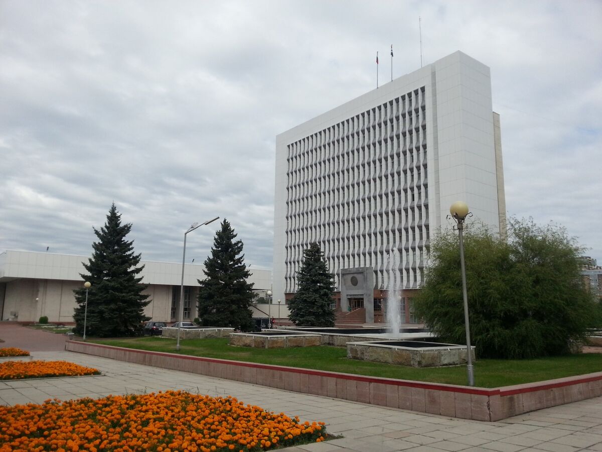 Новосибирск учреждения. Заксобрание Новосибирской области. Здание Законодательного собрания новосмбирск. Здание Законодательного собрания Новосибирской области. Законодательное собрание но.