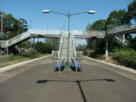 1280px-Warrimoo Looking East