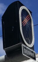 A signal at Randwick displaying the turnout aspect