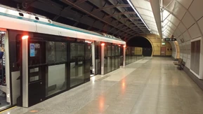 Epping Platform 5, with a metro train about to depart for Chatswood