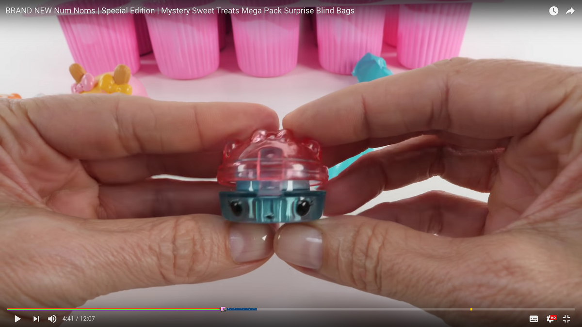 C.C. Gloss Up Num Noms Wikia Fandom