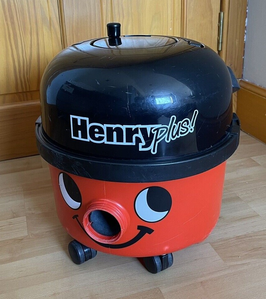 Henry Plus Vacuum Cleaner