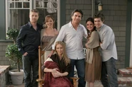 Cast-S4-2.jpg (114 KB)