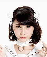 Manako for Q'ulle's 'mic check one two' single