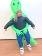 IkuraHalloween2020.jpg (272 KB) Ikura in Planet Loop