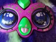 The beak of a Trick-Ee with a pink spot