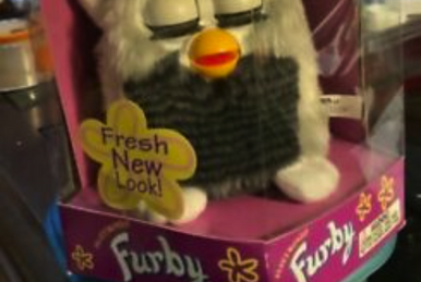 PELUCHE INTERACTIVE FURBY EDITION 2023 COULEUR TIE DYE MULTICOLORE VF  INTEGRALE 