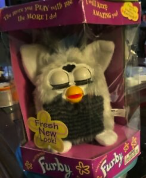 Furby Mini Friend Pix-Elle 2.5 Figure 