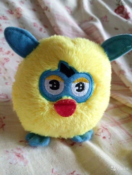 2012 blue yellow fake