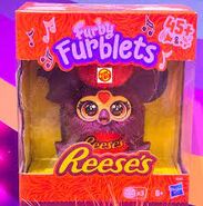 Reese’s old box