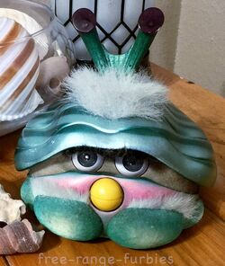 ★Akko　shelby furby New Interactive Shelby Furby (Midnight Black) Hasbro & Tiger