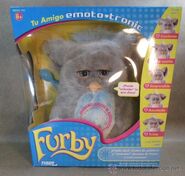 Spanish Emoto-tronic Furby