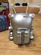 Robot backpack.jpg (798 KB)