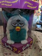 NIB Spanish Green Bean Furby (Brown eyes)