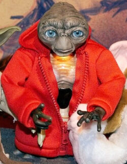 Furby インタラクティブ E.T. 英語版 Interactive E.T. The Extra Terrestrial Furby - World