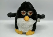 Ufobie penguin.jpg (199 KB) The penguin variant sold as Frizzy.