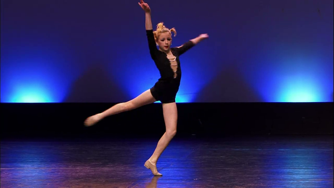 Zombies 2: The Collab, Chloe Lukasiak Wiki