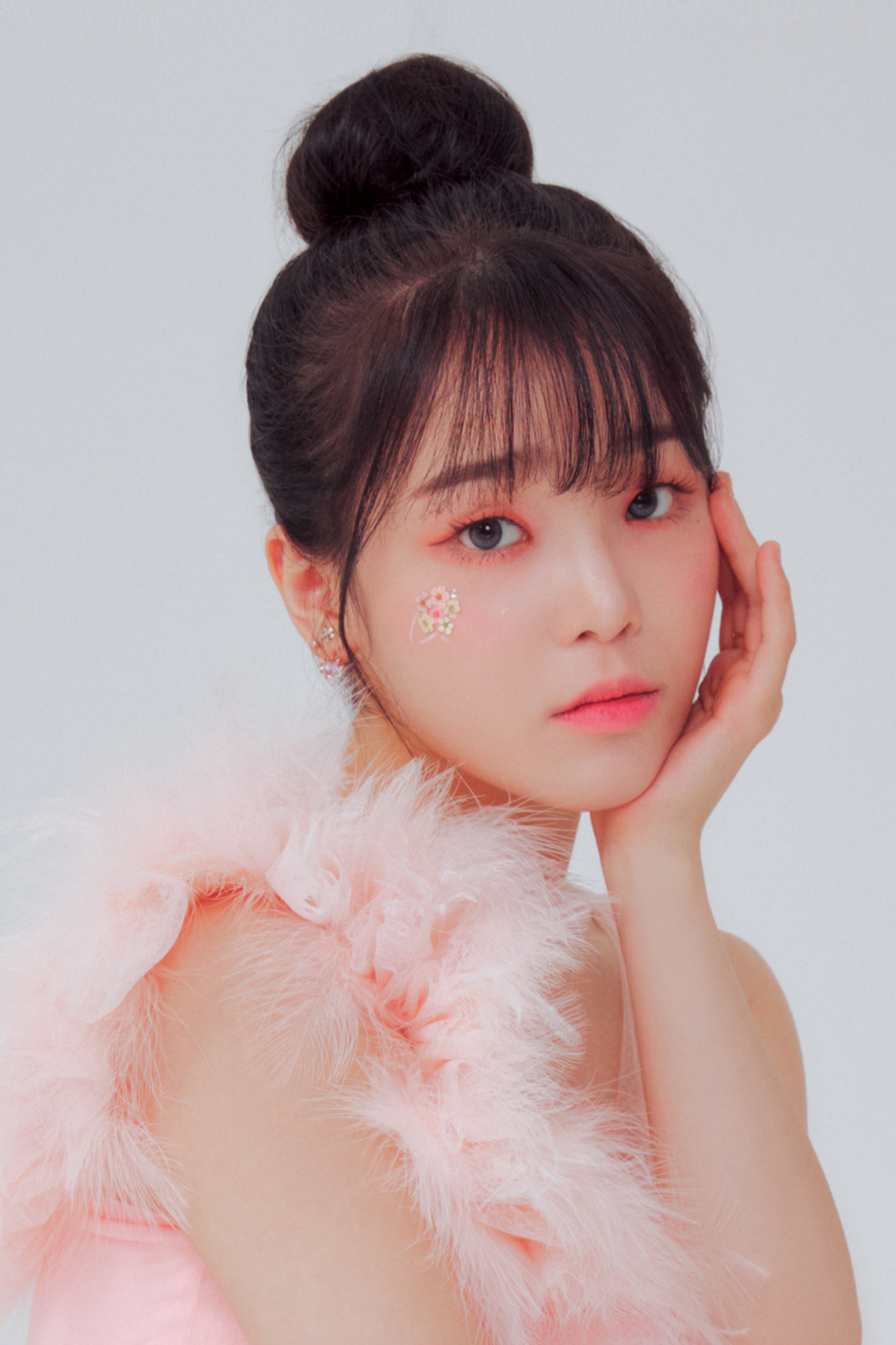Seunghee | OH MY GIRL Wiki | Fandom