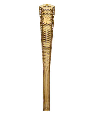 London-2012-Olympic-Torch-by-BarberOsgerby-4.jpg