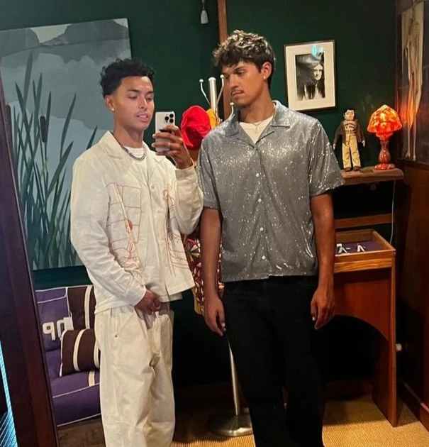 Dre Omar Apollo Wiki Fandom