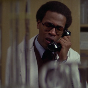 Dr J. Kayne.png
