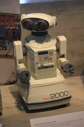 ロボット TOMY Omnibot 2000 Vintage 1980's TOMY OMNIBOT 2000 Robot - Untested | eBay