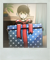 (7/20 SUNNY'S BIRTHDAY): SUNNY holding a super huge present, from MARI and HERO! Hmm... I wonder what it is.