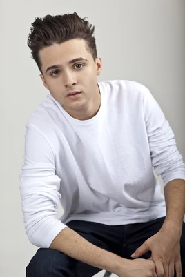 Dylan Schmid Infobox