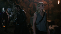 3x04 Emma Swan Killian Jones Mary Margaret Blanchard grotte Baelfire