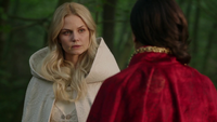 5x05 Emma Ténébreuse Regina Camelot doute plan Arthur