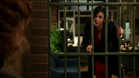 Zelena Regina prison poste de police 3x20