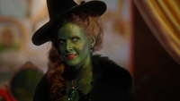 5x16 Zelena Méchante Sorcière de l'Ouest sourire.png