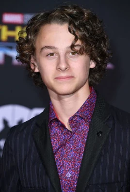Wyatt Oleff Infobox