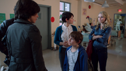 1x03 Shérif Graham Humbert Regina Mills dos Mary Margaret Blanchard Henry Emma Swan curieux soupçon maire