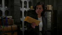 4x05 Regina Mills caveau Emma Swan recherche photo Reine des Glaces