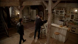4x08 Killian Jones Capitaine Crochet David Nolan Mary Margaret Blanchard recherches Emma Swan appartement loft