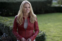 1x01 Photo promo 25.png
