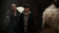 4x22 Emma Swan Henry Mills Reine Regina Réécrite arrivée grotte