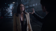 5x11 Regina Mills Killian Jones Capitaine Crochet Ténébreux étranglement port