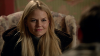 3x15 Emma Swan sourire Henry Mills discussion auberge