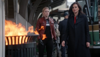 5x22 Emma Swan Regina Mills Boston poubelle flammes magie