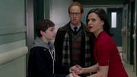 Henry Archie Hopper Regina conseils protection 3x20