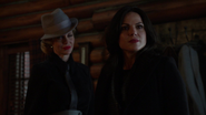 4x14 Maléfique Regina Mills découverte retour M. Gold chalet